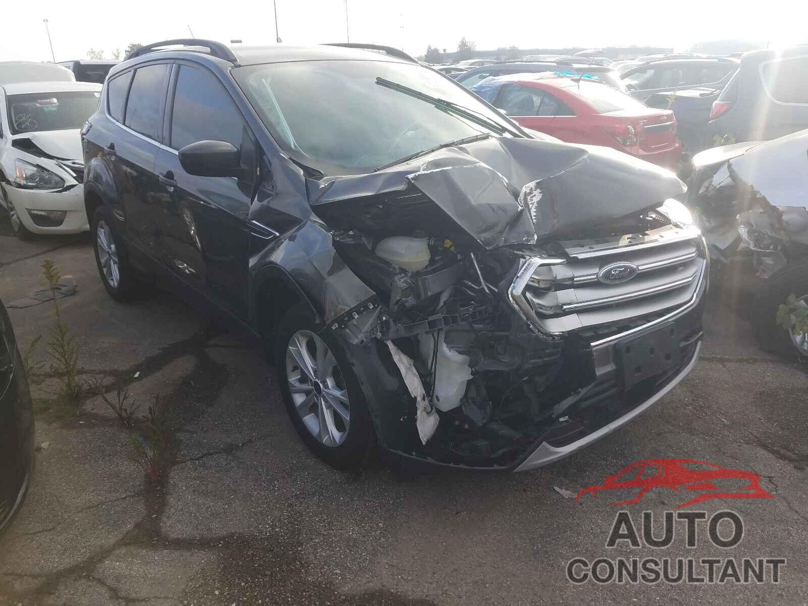 FORD ESCAPE 2017 - 1FMCU0GD4HUD18682