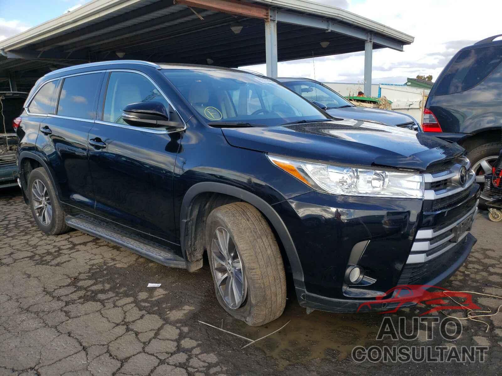 TOYOTA HIGHLANDER 2017 - 5TDJZRFH5HS520540