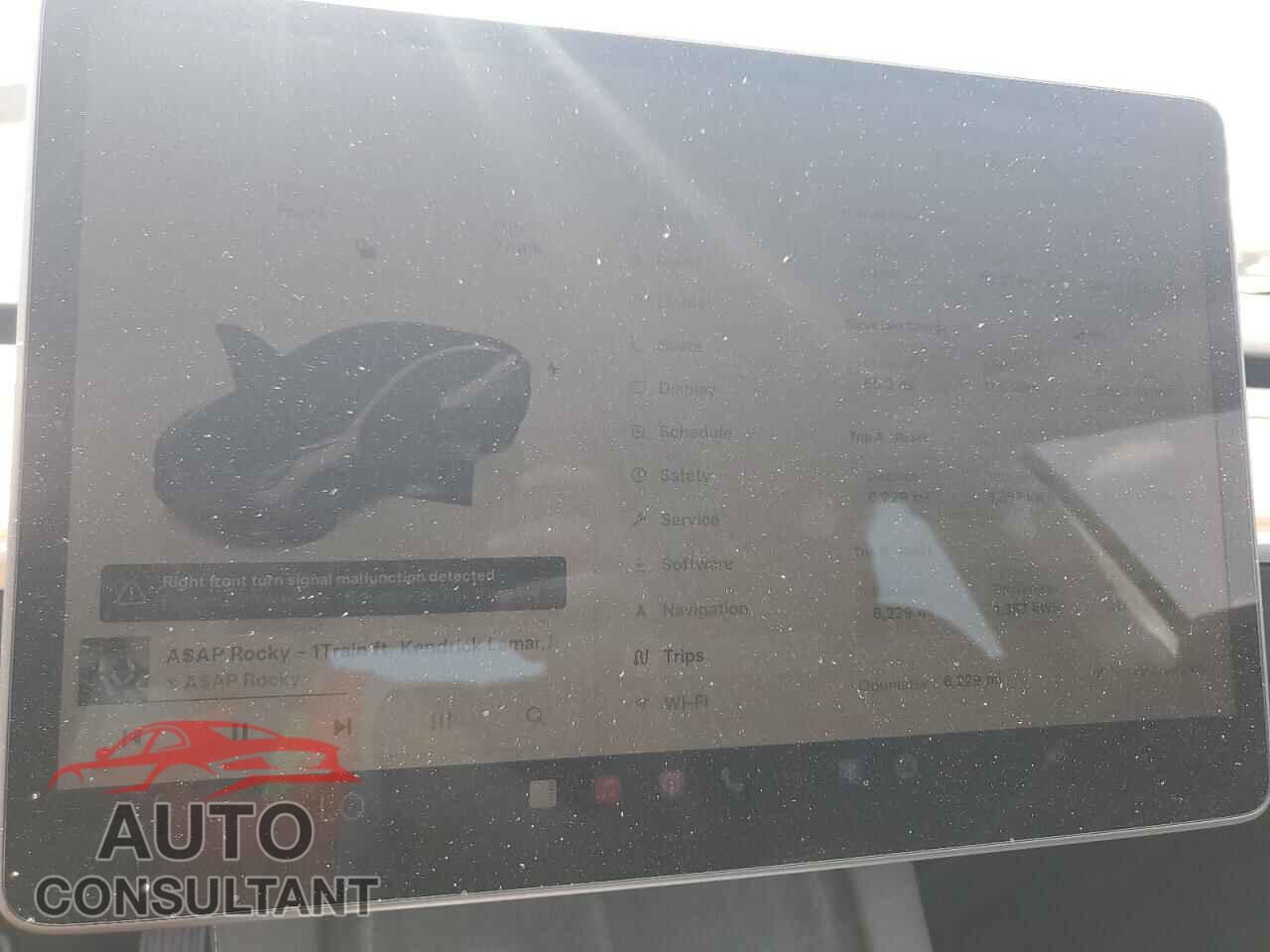 TESLA MODEL 3 2023 - 5YJ3E1EA0PF706256