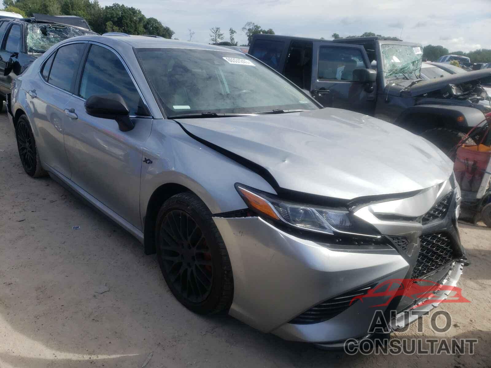 TOYOTA CAMRY 2019 - 4T1B11HK1KU700036