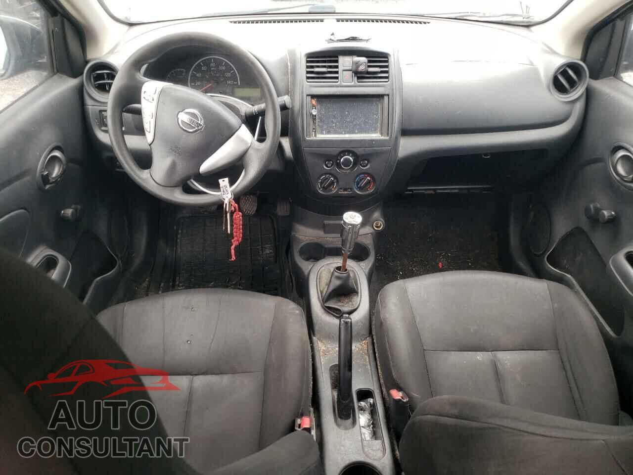 NISSAN VERSA 2017 - 3N1CN7AP3HL817807