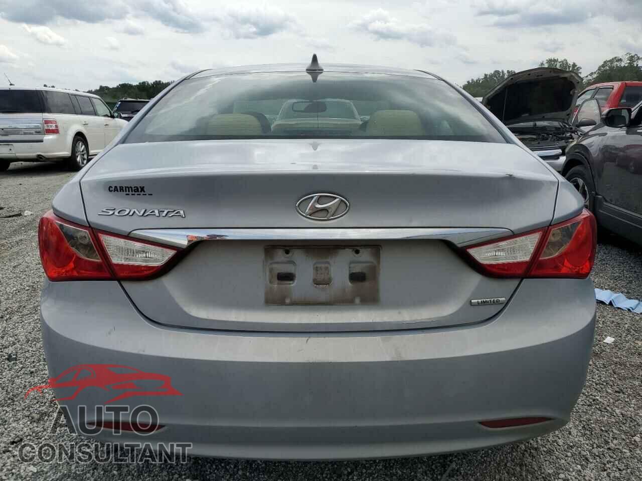 HYUNDAI SONATA 2011 - 5NPEC4AC3BH140823