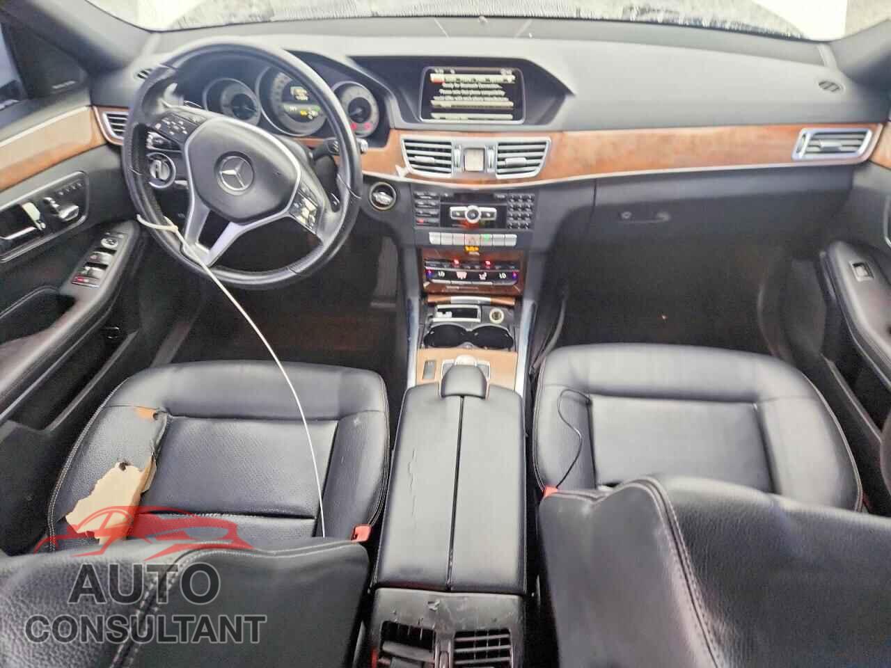 MERCEDES-BENZ E-CLASS 2014 - WDDHF5KB5EA800152