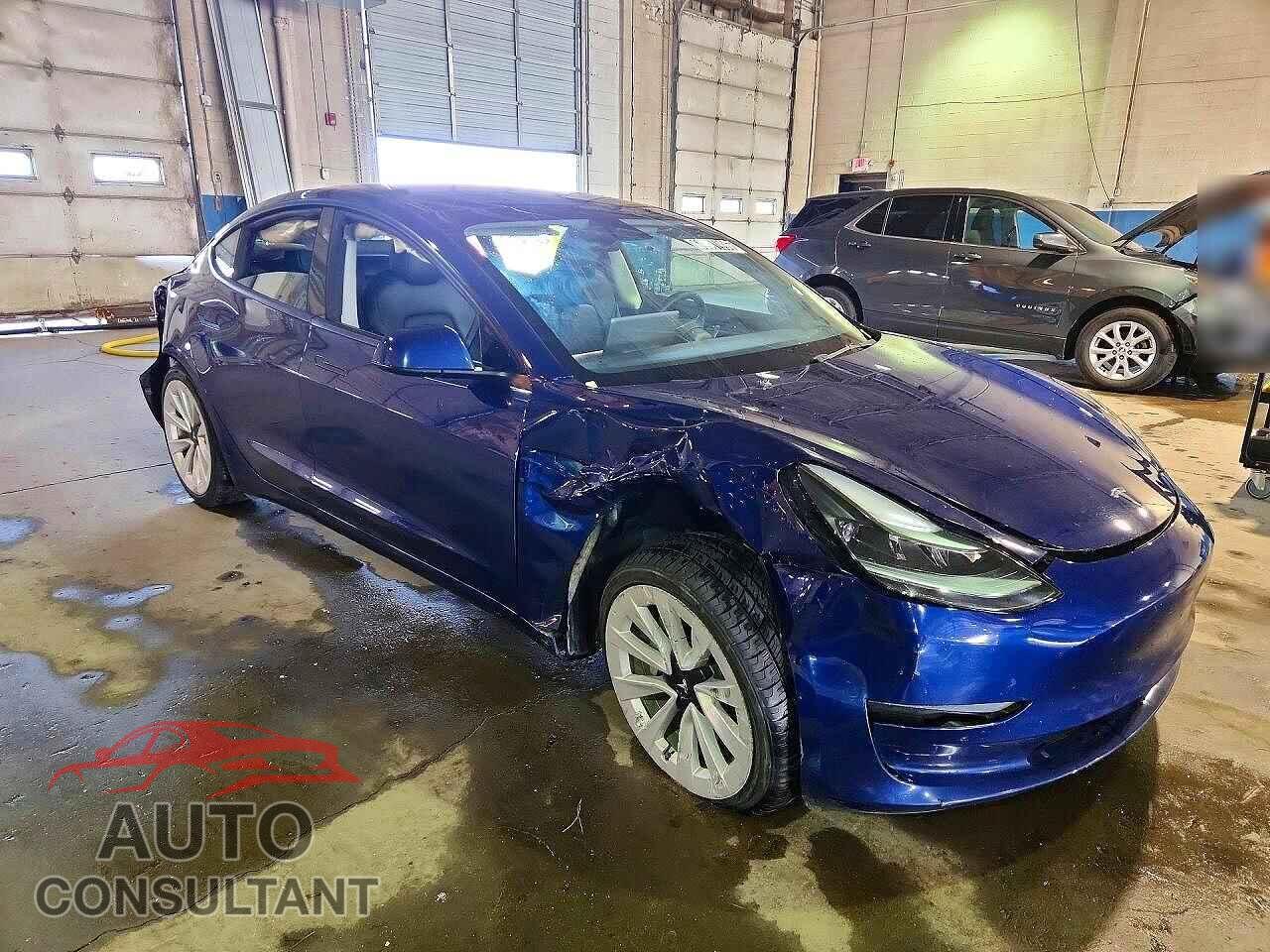 TESLA MODEL 3 2022 - 5YJ3E1EA7NF287366