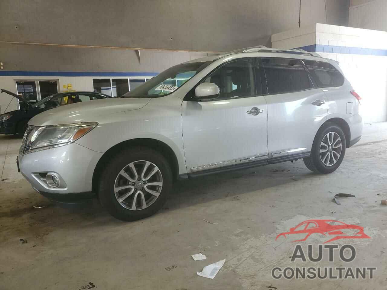 NISSAN PATHFINDER 2013 - 5N1AR2MN3DC626623