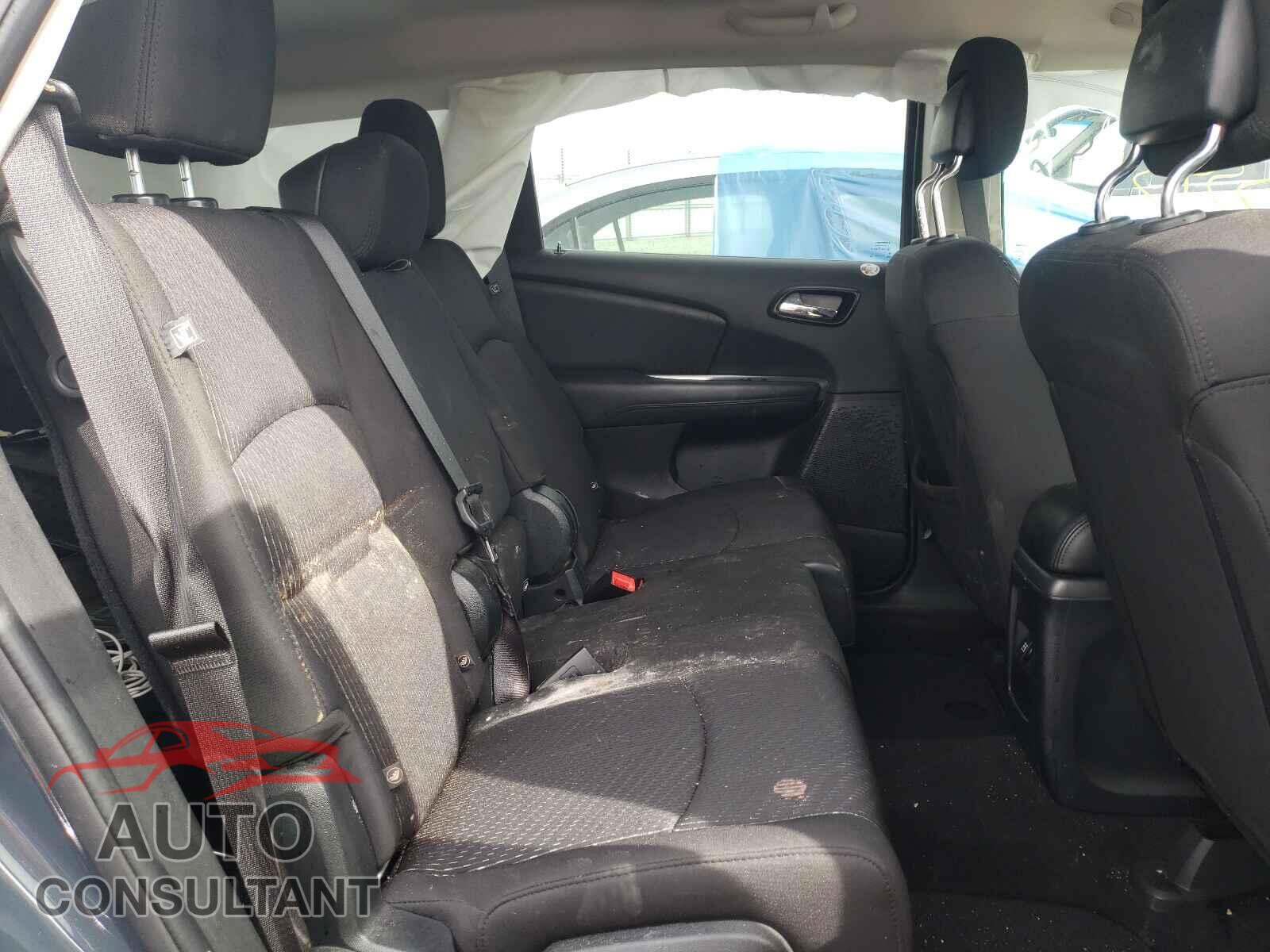 DODGE JOURNEY 2018 - 3C4PDCBG2JT170797