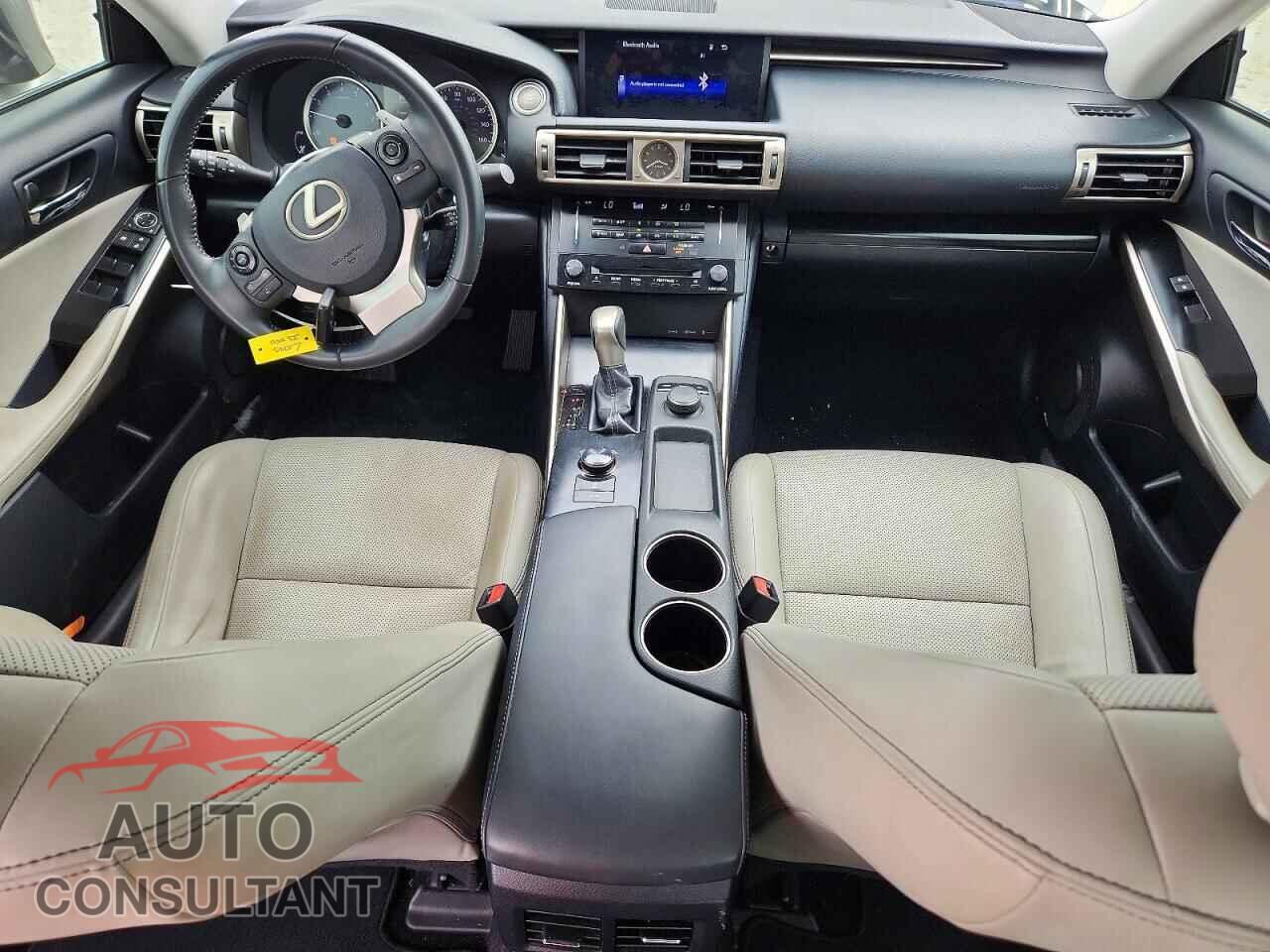 LEXUS IS 2014 - JTHBF1D23E5042499