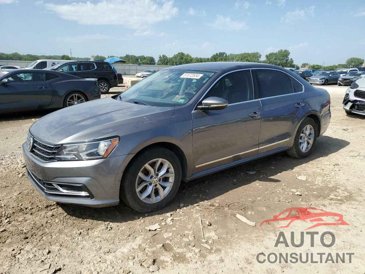 VOLKSWAGEN PASSAT 2017 - 1VWAT7A31HC003574