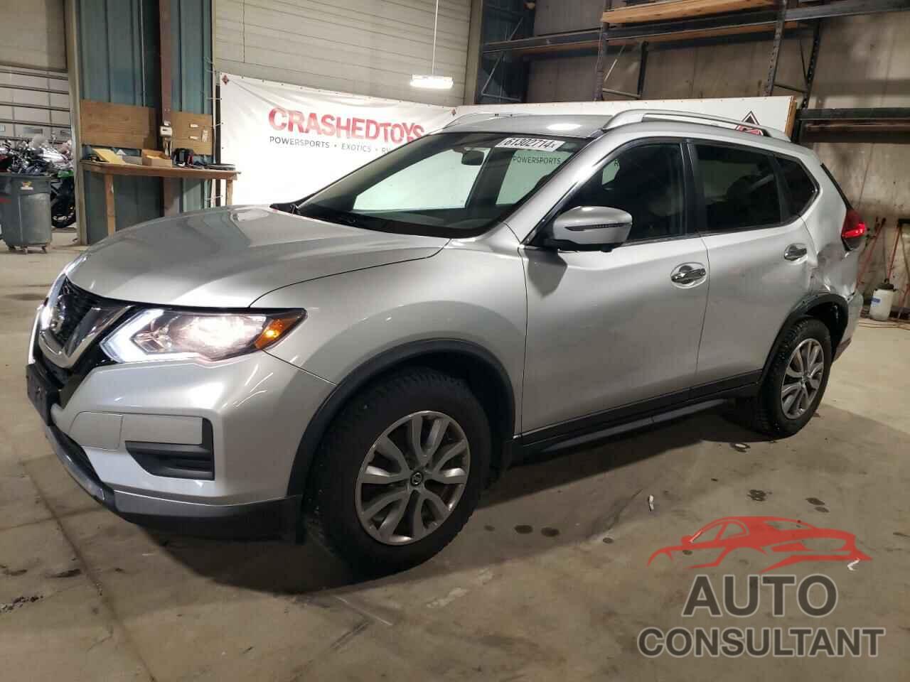 NISSAN ROGUE 2017 - KNMAT2MV2HP568119