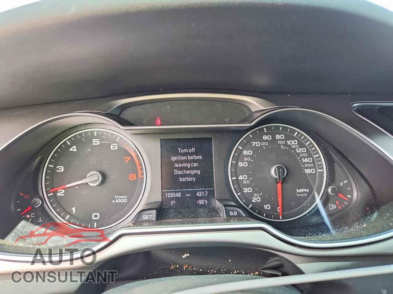 AUDI A4 2013 - WAUFFAFLXDN041905