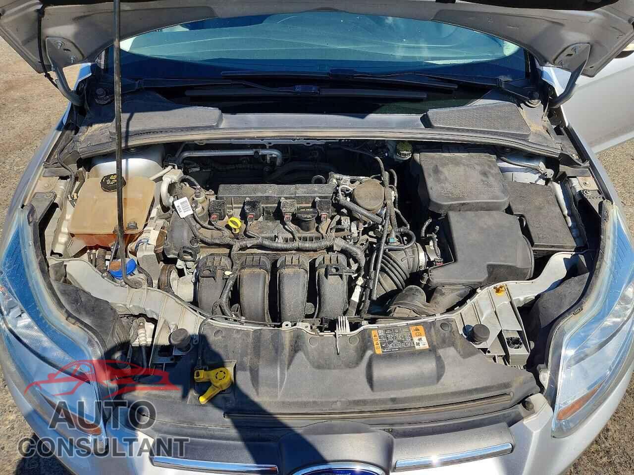 FORD FOCUS 2014 - 1FADP3K27EL382939
