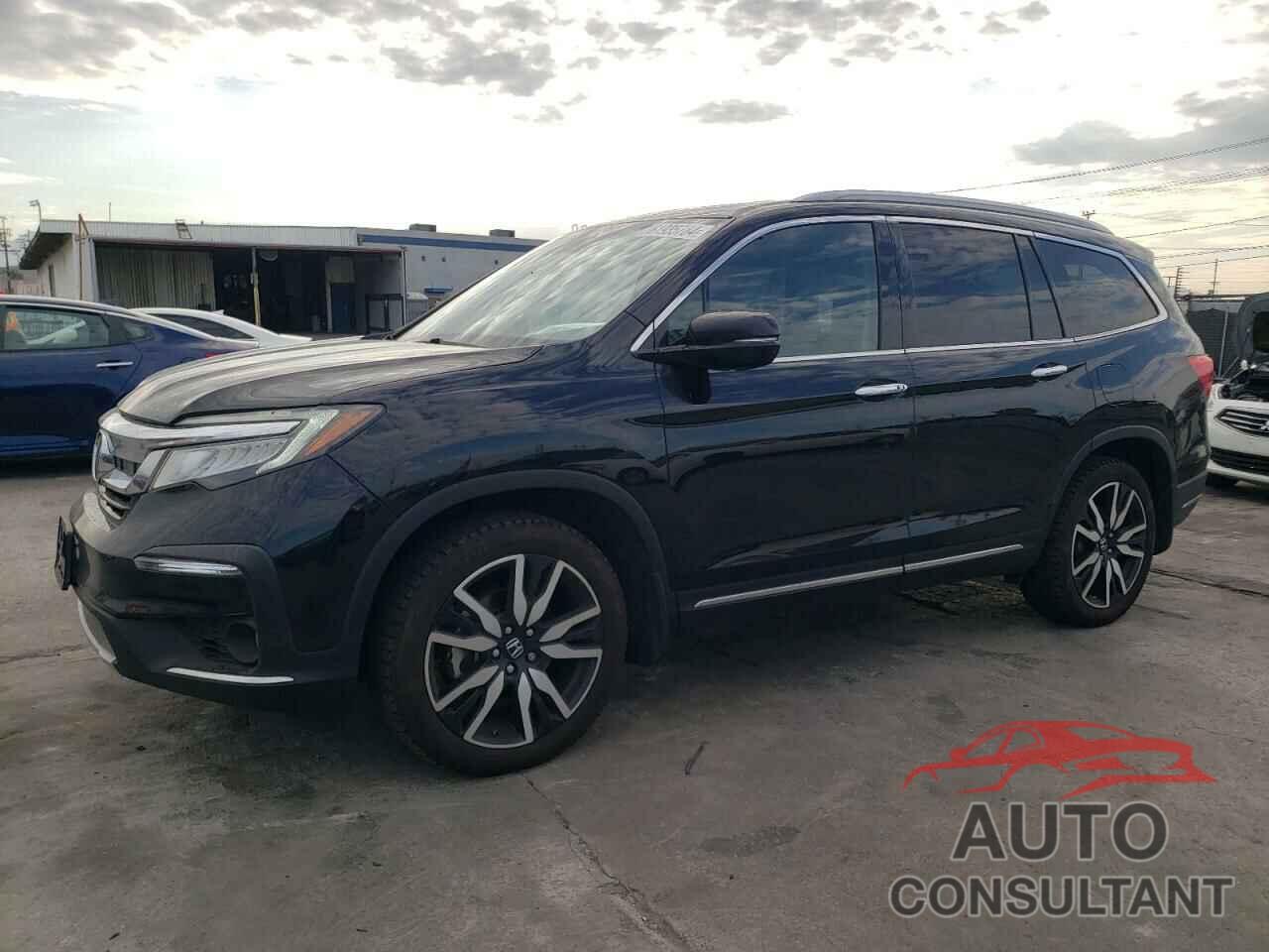 HONDA PILOT 2019 - 5FNYF6H90KB064017