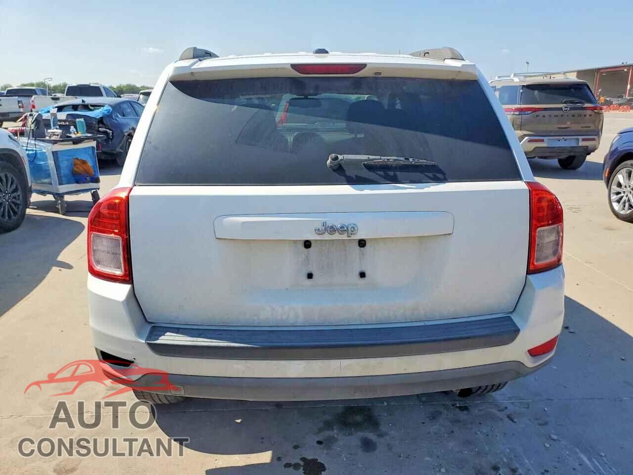JEEP COMPASS 2011 - 1J4NT1FA0BD290376