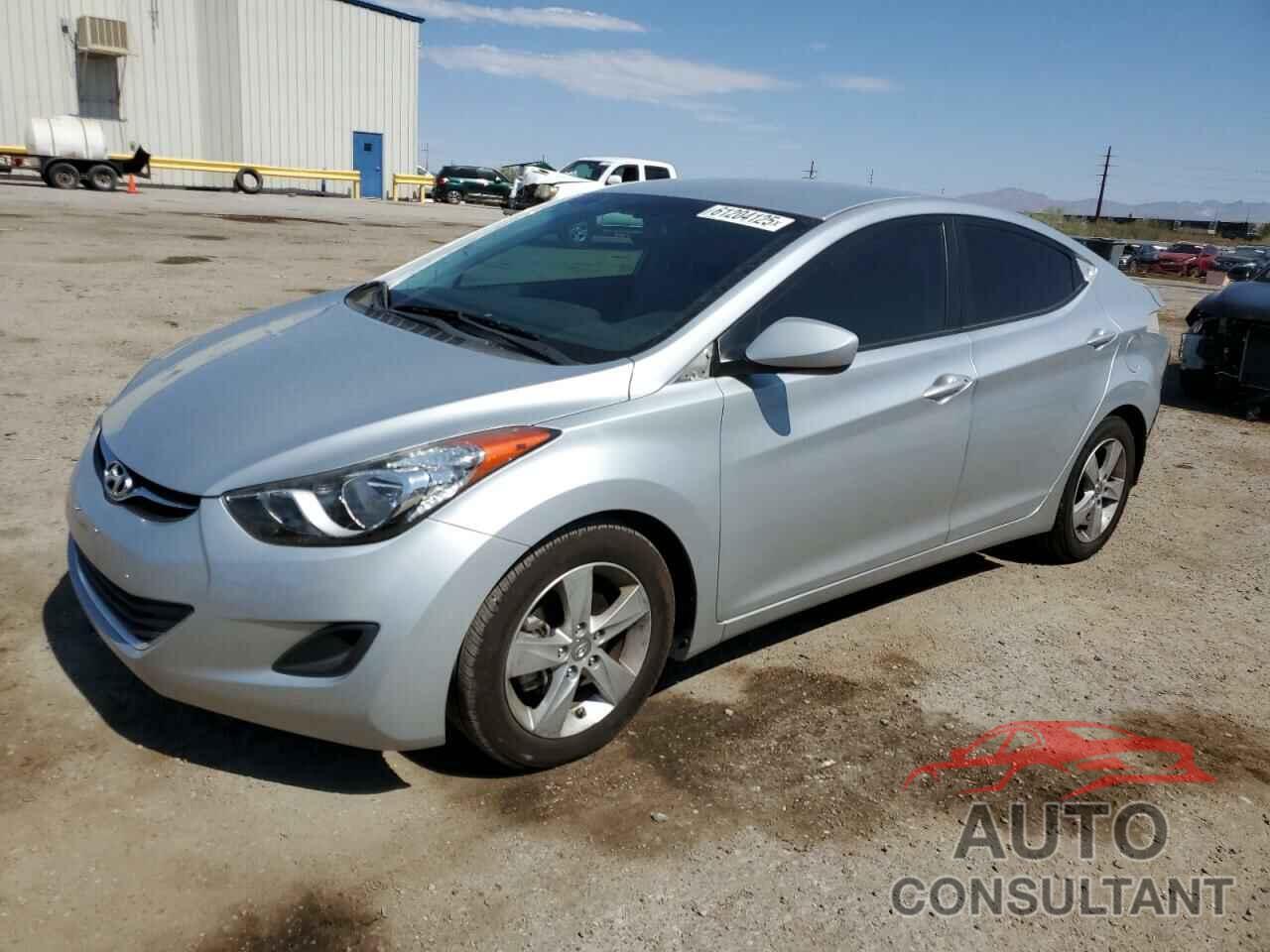 HYUNDAI ELANTRA 2013 - 5NPDH4AE7DH415501