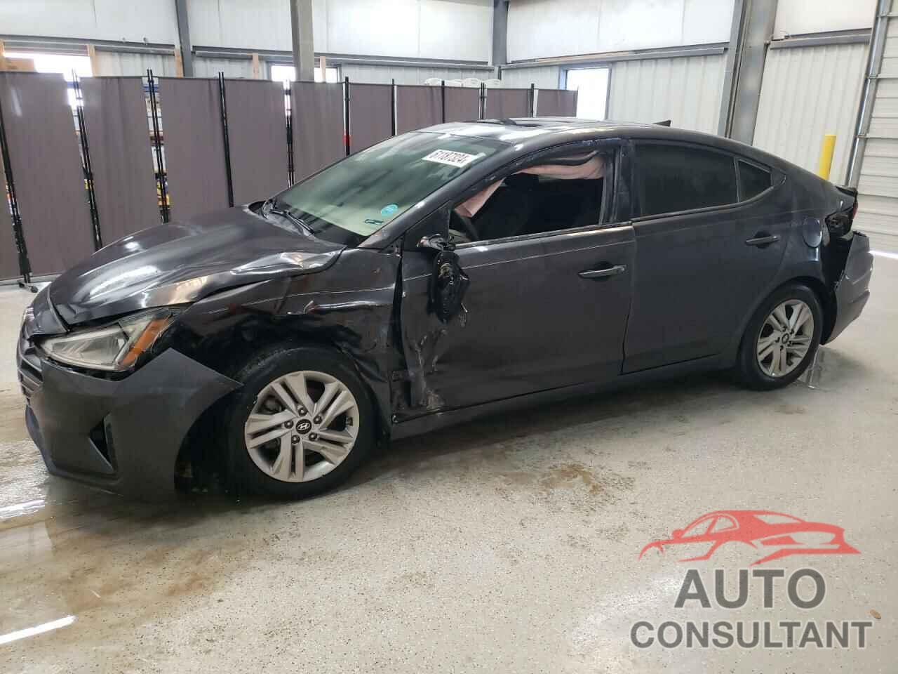 HYUNDAI ELANTRA 2020 - 5NPD84LF8LH561992