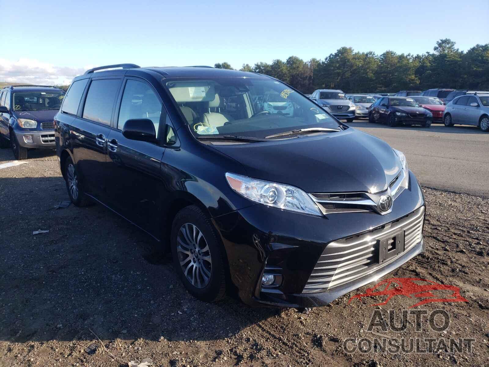 TOYOTA SIENNA 2019 - 5TDYZ3DC9KS011397