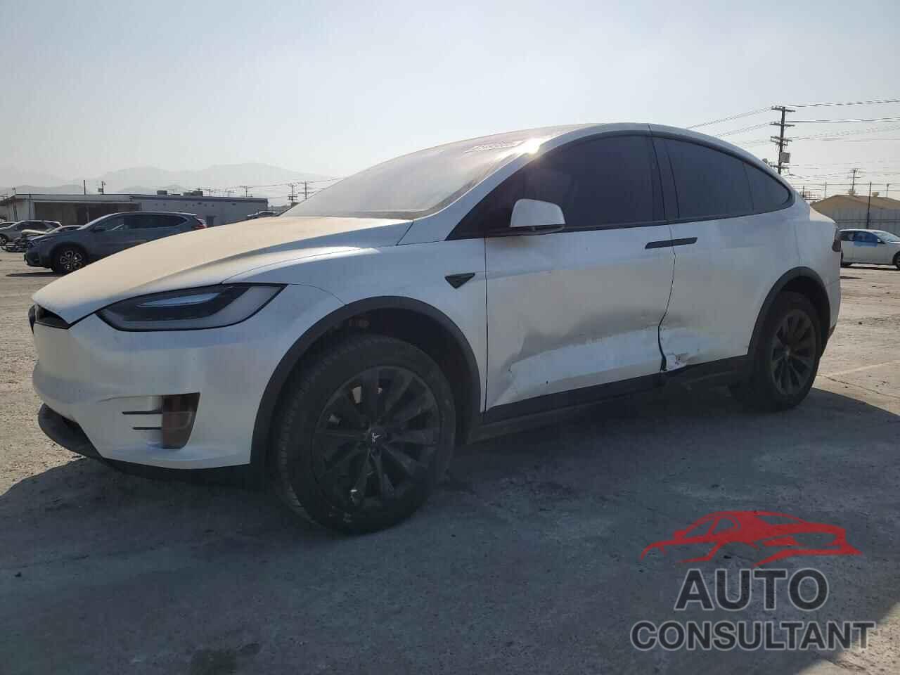 TESLA MODEL X 2016 - 5YJXCDE22GF030216