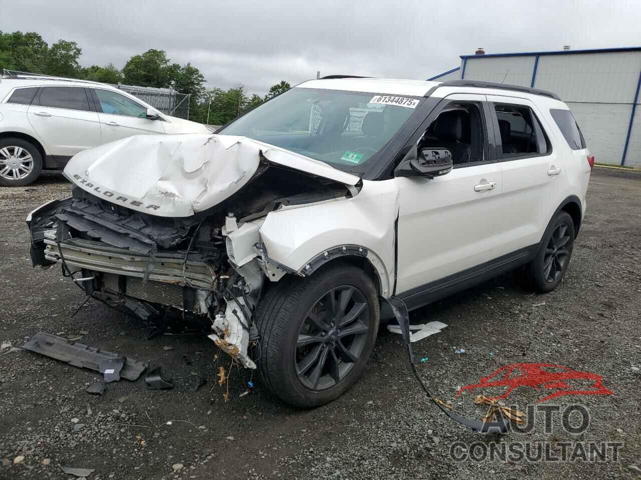 FORD EXPLORER 2018 - 1FM5K7D80JGC23880