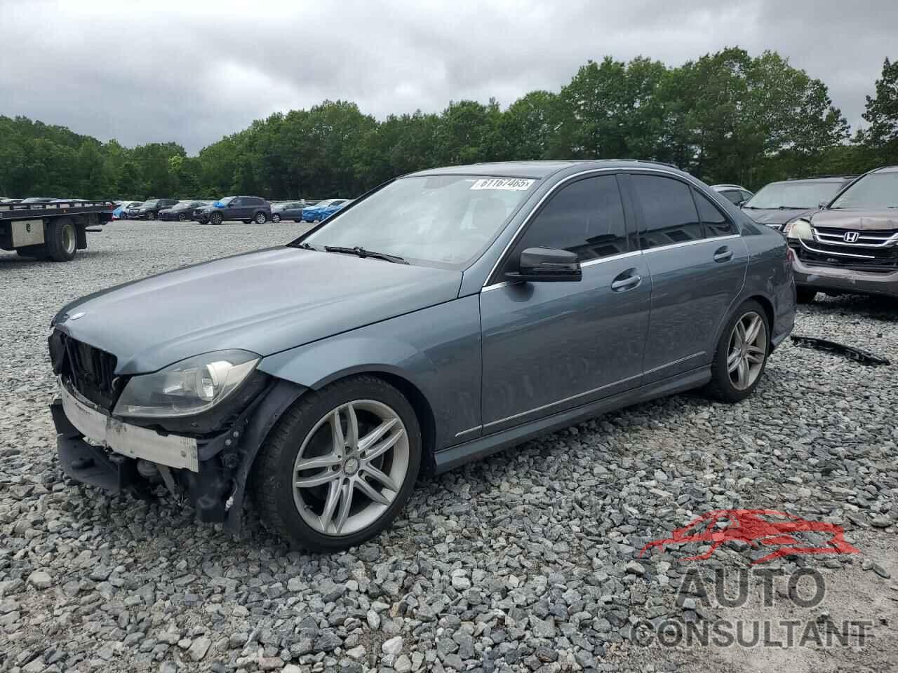 MERCEDES-BENZ C-CLASS 2012 - WDDGF8BB5CF866696