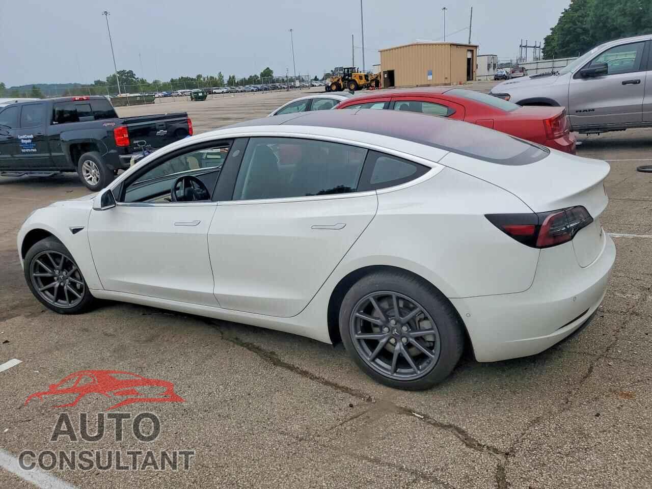 TESLA MODEL 3 2018 - 5YJ3E1EA2JF023109