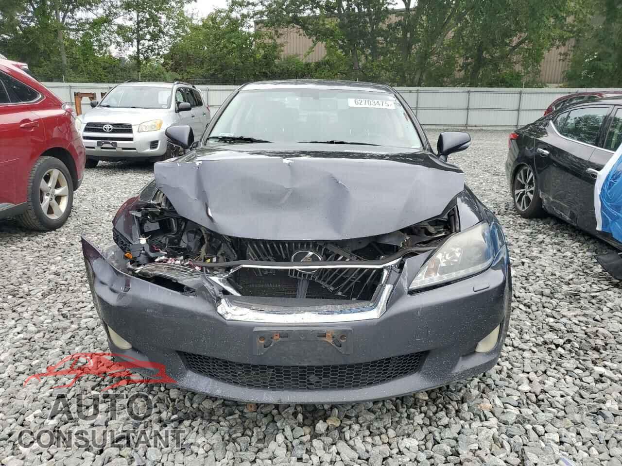 LEXUS IS 2010 - JTHCF5C26A5036218