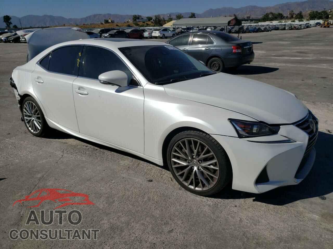 LEXUS IS 2017 - JTHBA1D24H5043373
