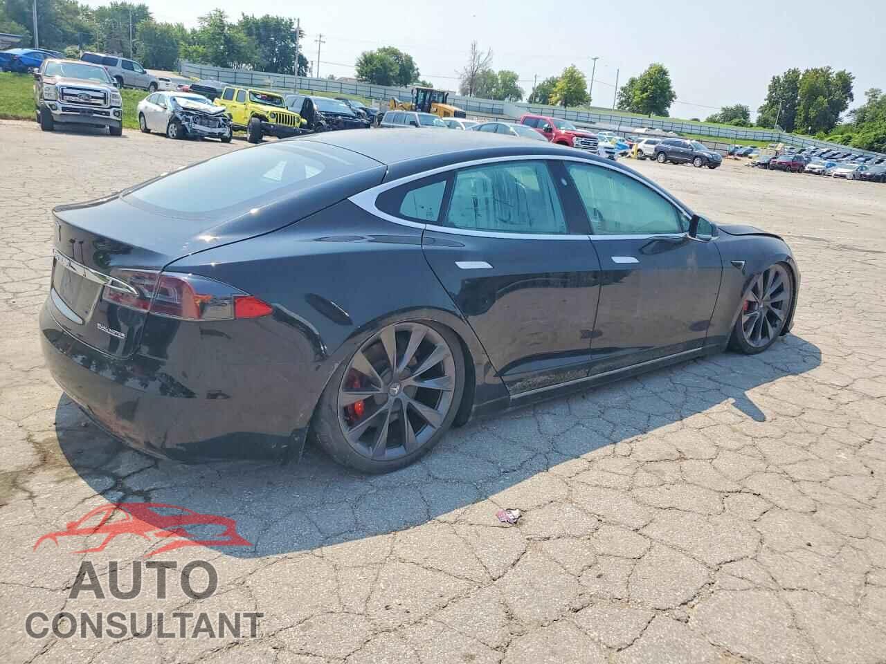 TESLA MODEL S 2019 - 5YJSA1E40KF330880