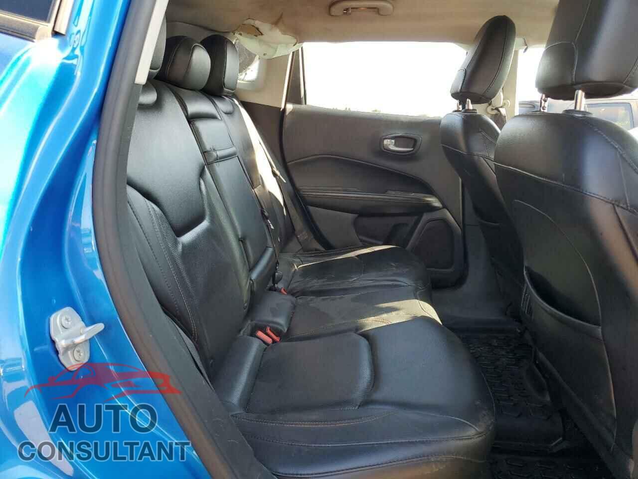 JEEP COMPASS 2017 - 3C4NJDCB6HT672859