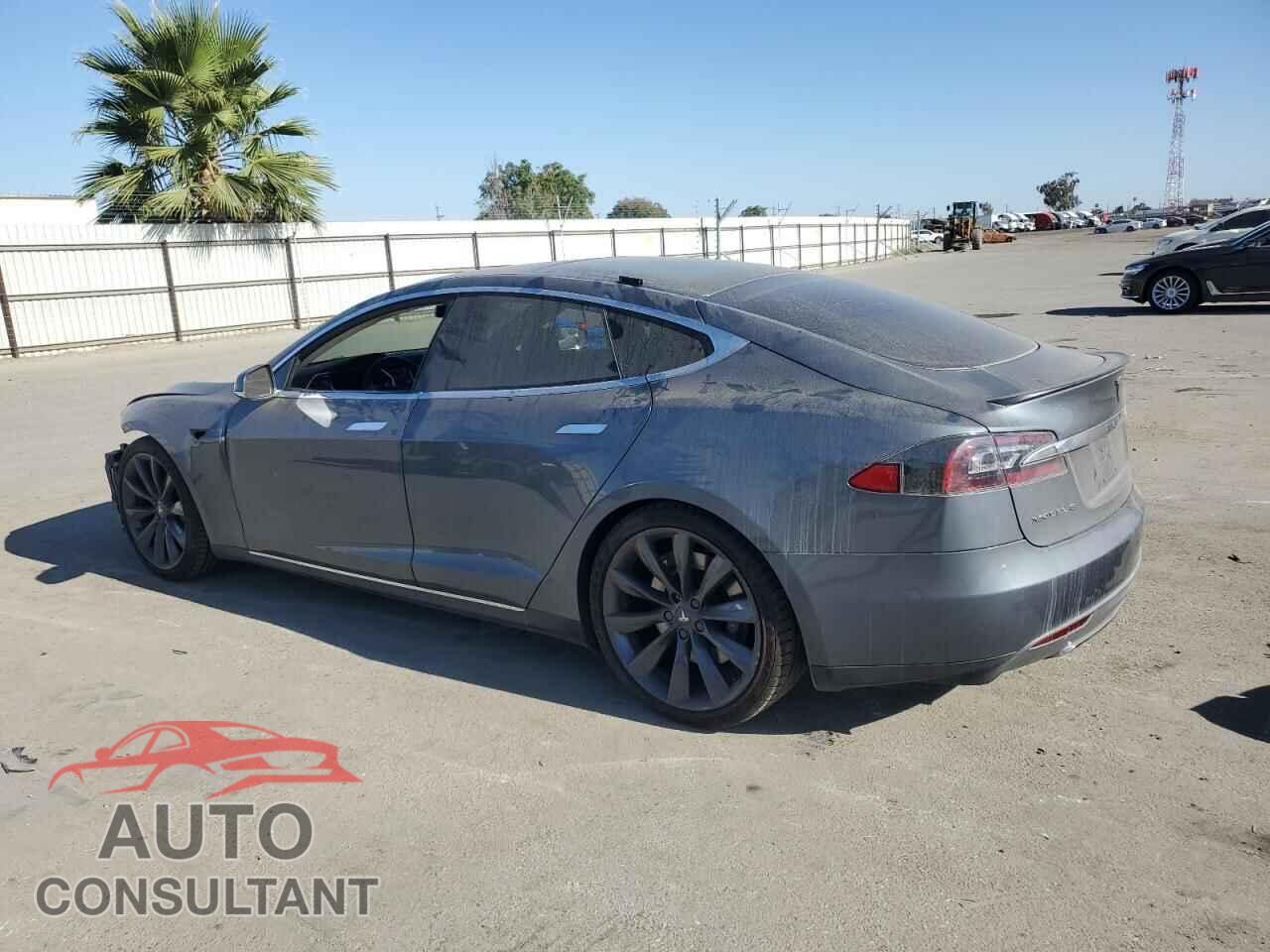 TESLA MODEL S 2013 - 5YJSA1DP3DFP14053
