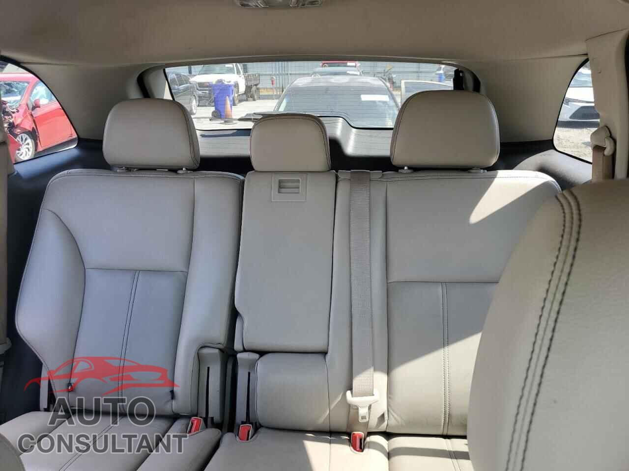 FORD EDGE 2013 - 2FMDK3J98DBC25132