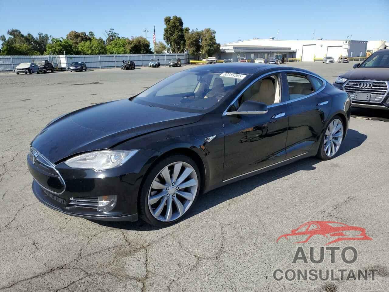 TESLA MODEL S 2012 - 5YJSA1DP7CFS00835