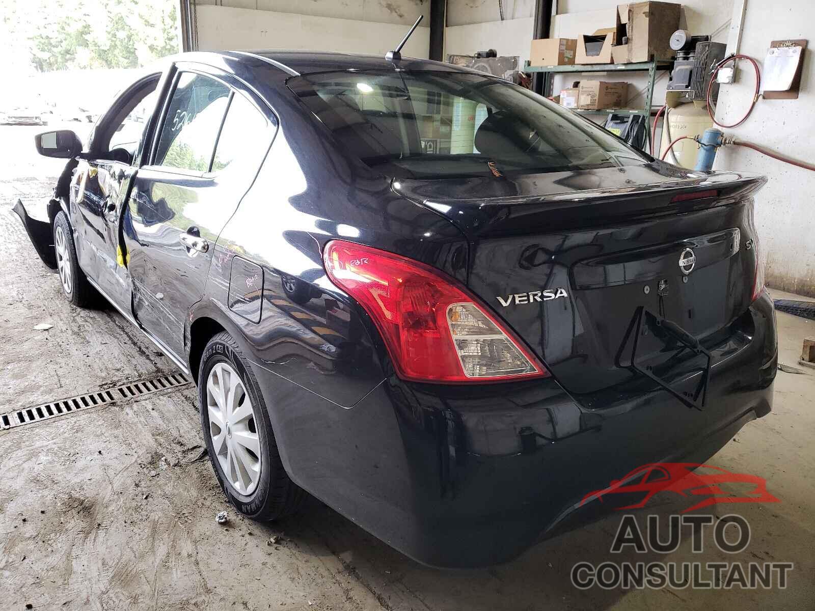 NISSAN VERSA 2017 - 3N1CN7AP7HL839647