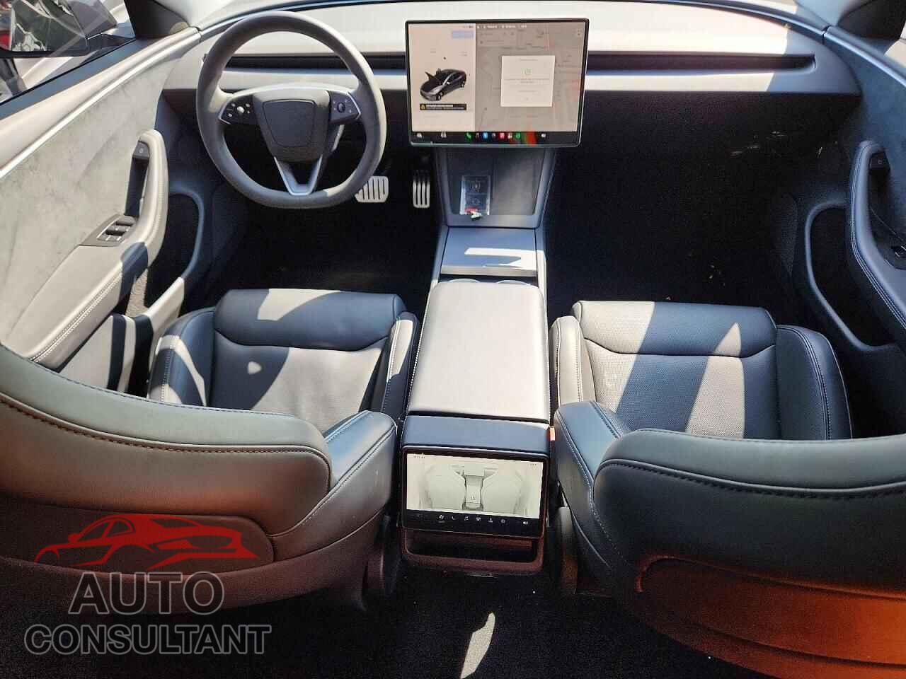 TESLA MODEL 3 2024 - 5YJ3E1ETXRF865726