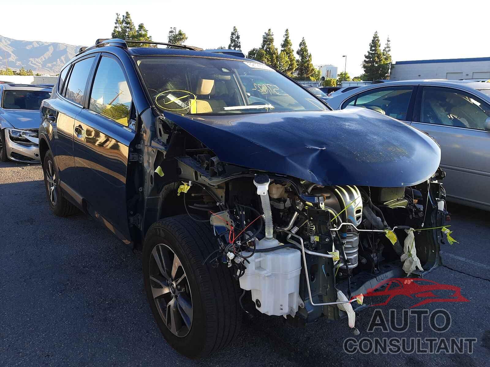 TOYOTA RAV4 2017 - JTMWFREV0HD101030