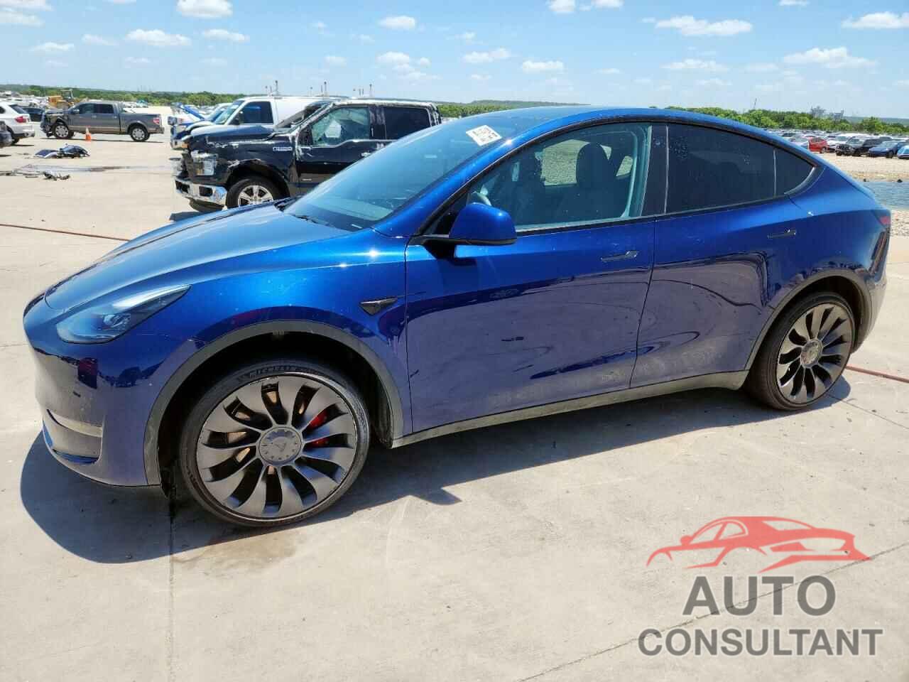 TESLA MODEL Y 2023 - 7SAYGDEF7PF778345