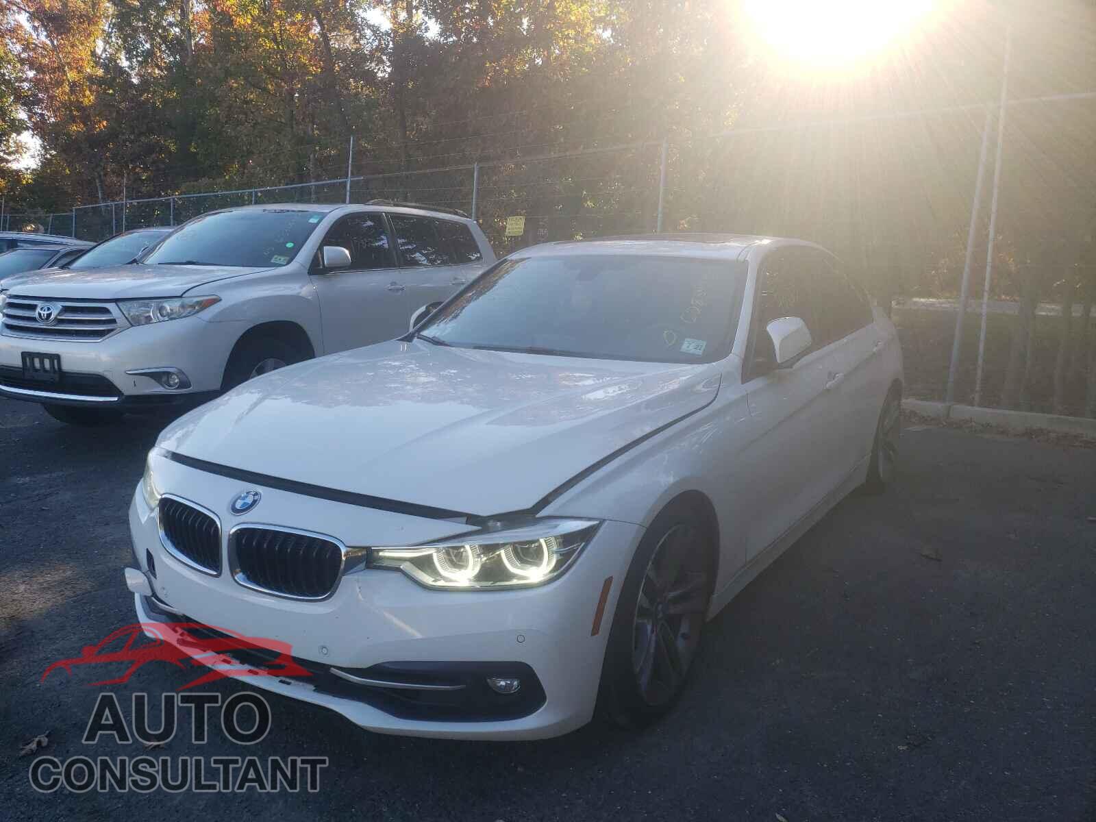 BMW 3 SERIES 2016 - WBA8E3G55GNU04011