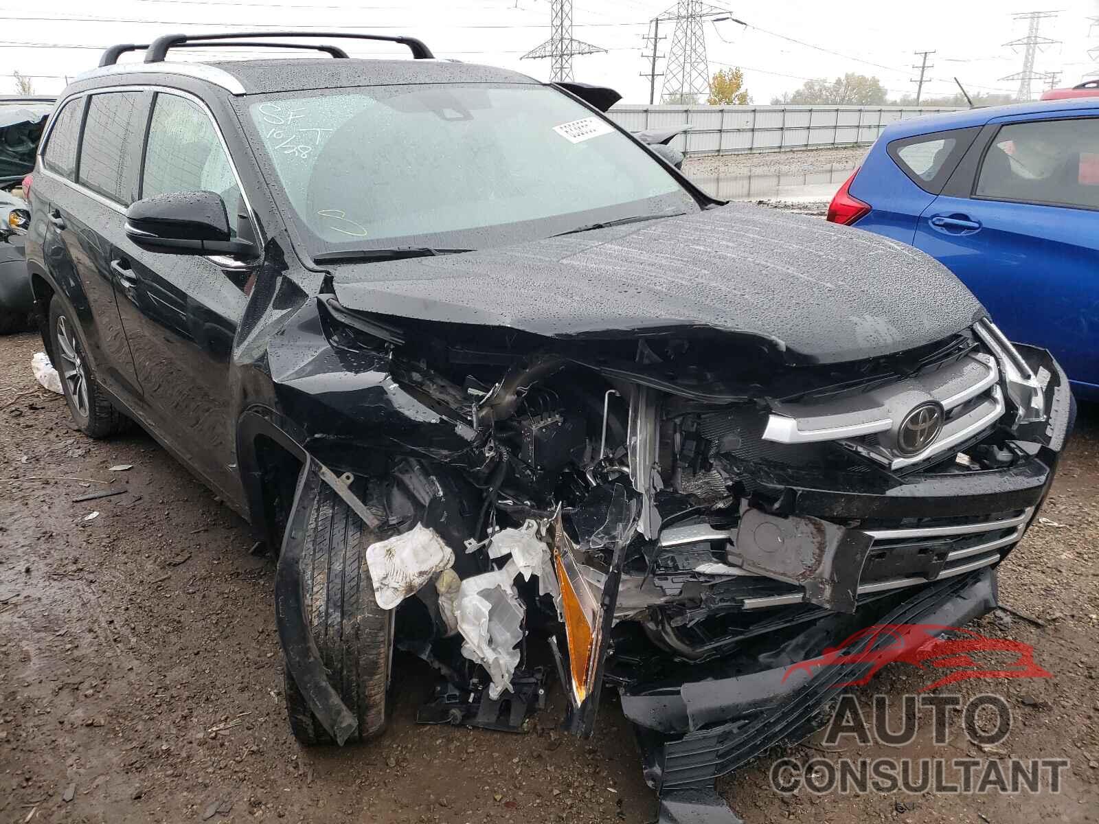 TOYOTA HIGHLANDER 2019 - 5TDJZRFH8KS590735