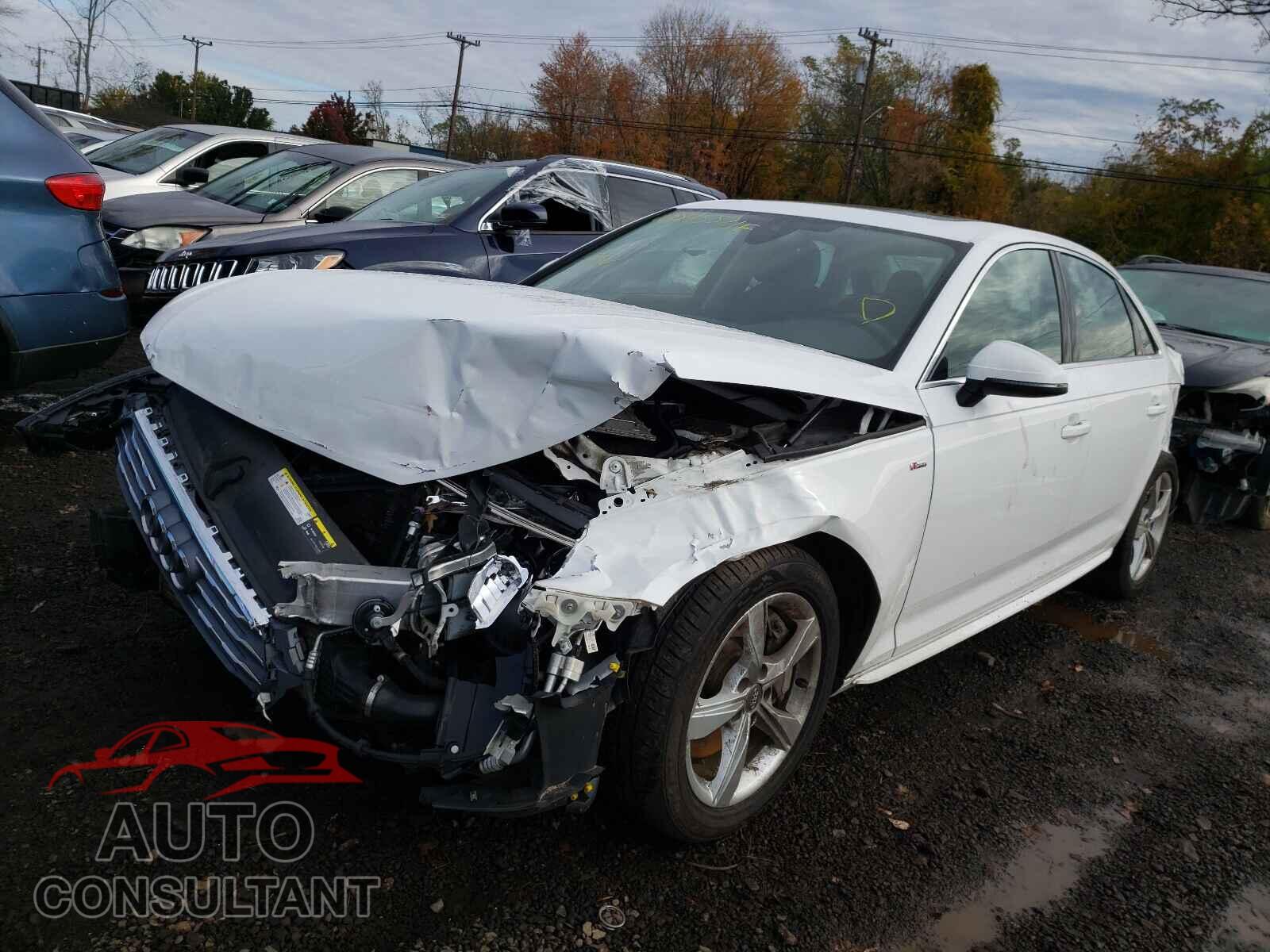 AUDI A4 2019 - WAUDNAF47KA015530
