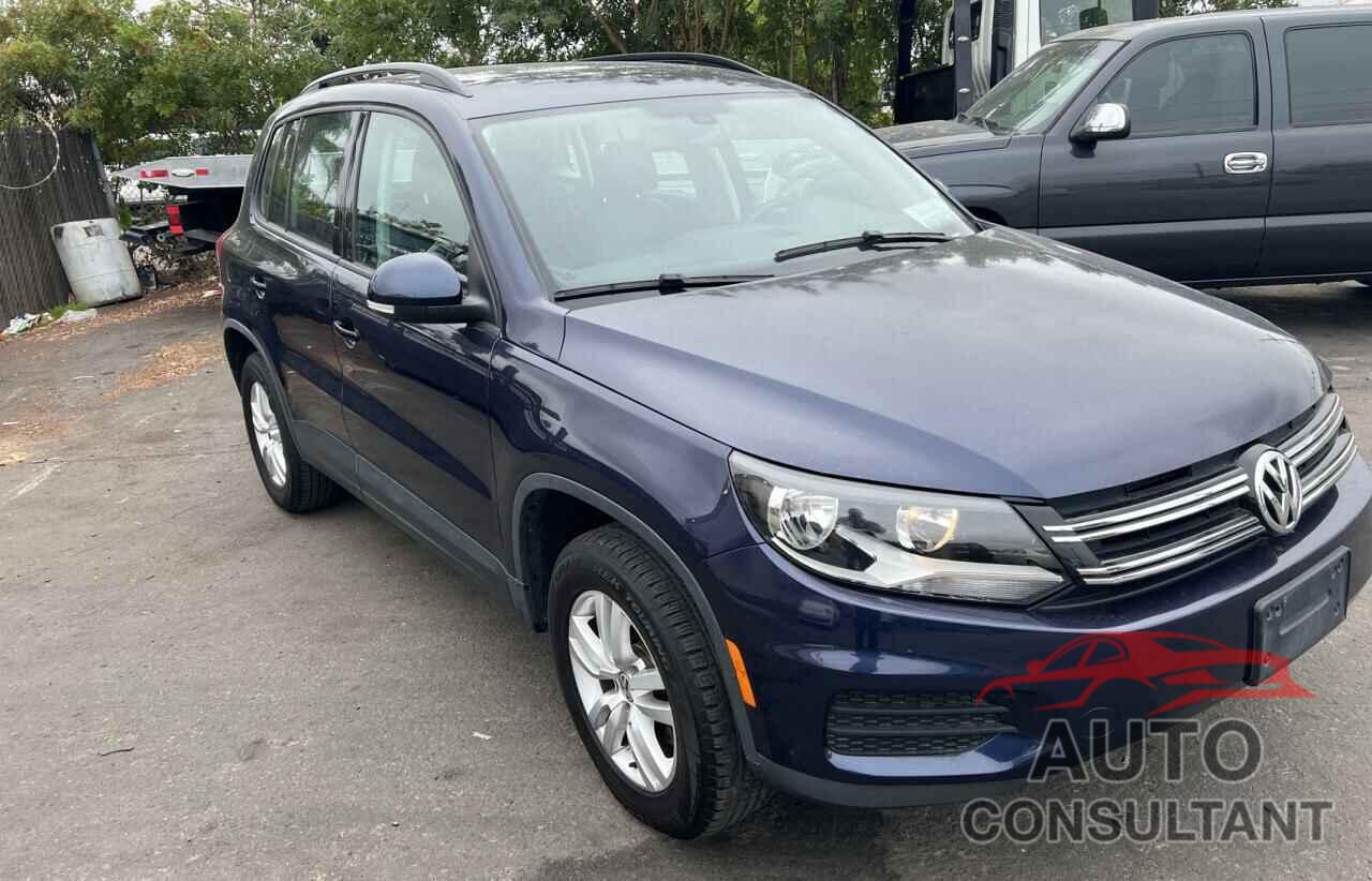 VOLKSWAGEN TIGUAN 2016 - WVGAV7AX8GW615781