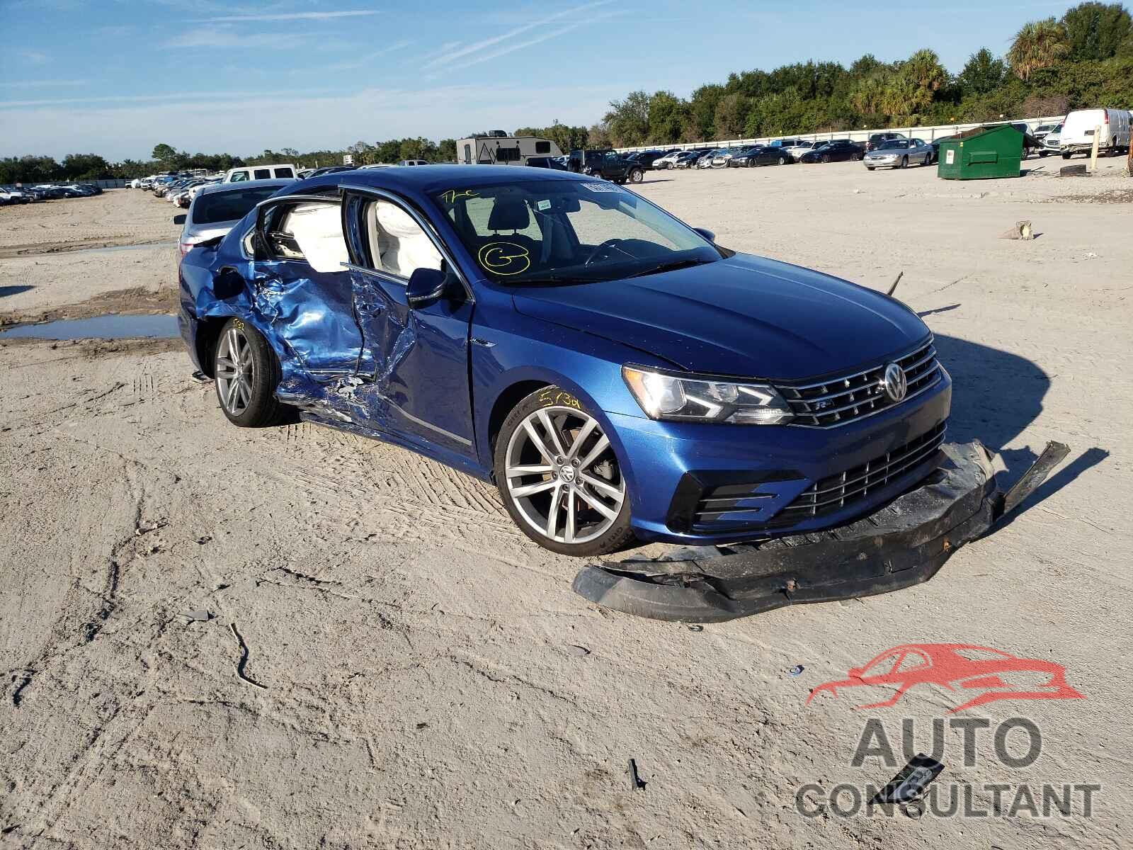 VOLKSWAGEN PASSAT 2017 - 1VWDT7A38HC052297