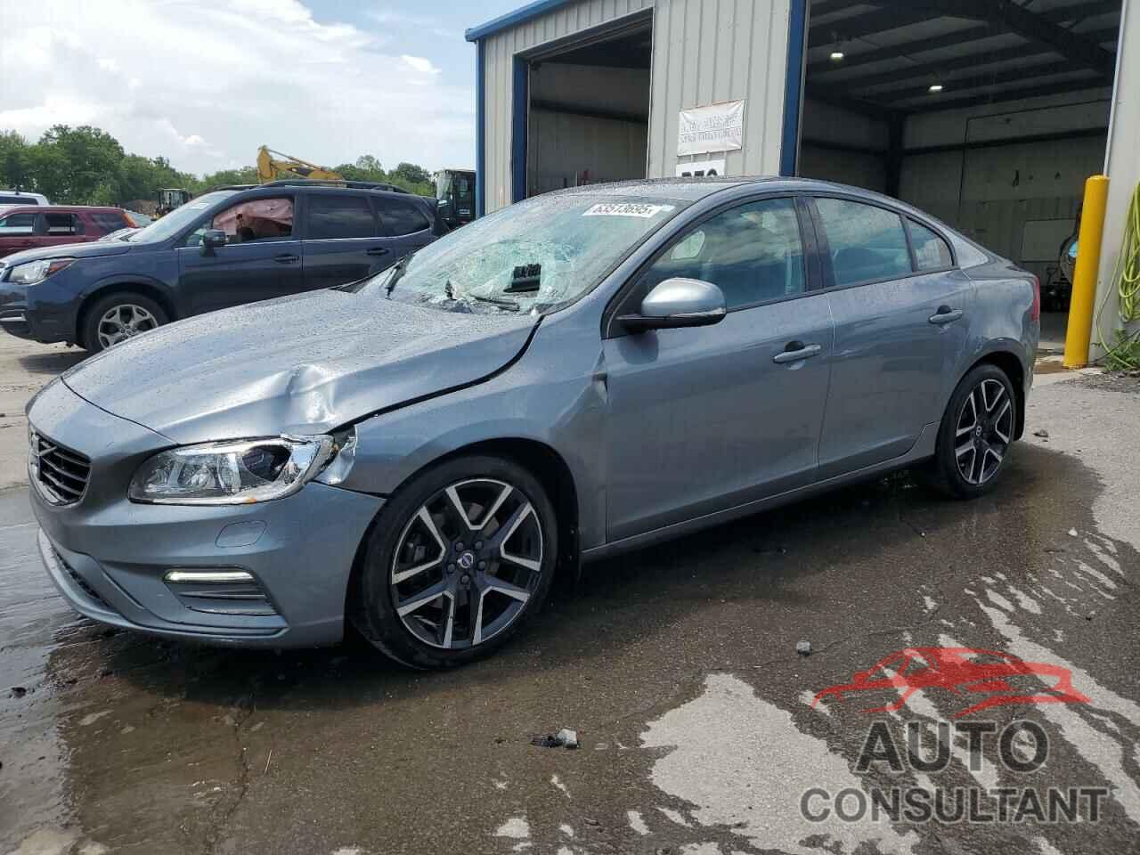 VOLVO S60 2017 - YV140MTLXH2429185