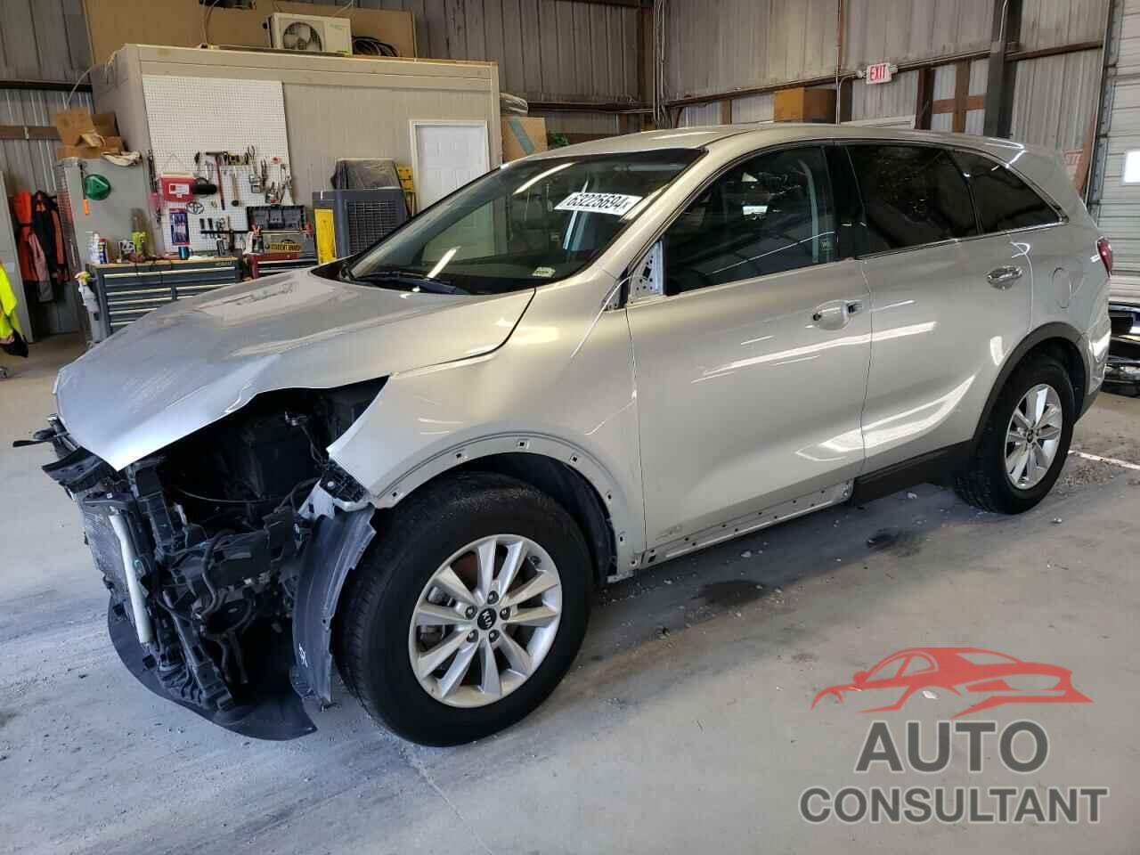 KIA SORENTO 2019 - 5XYPGDA57KG559960