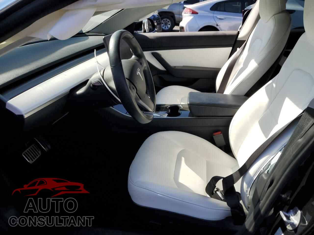 TESLA MODEL 3 2019 - 5YJ3E1EA3KF323632