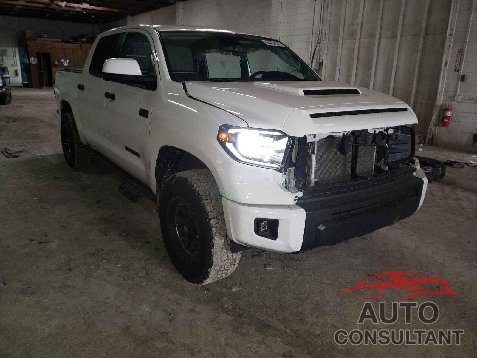 TOYOTA TUNDRA 2020 - 5TFDY5F18LX942154