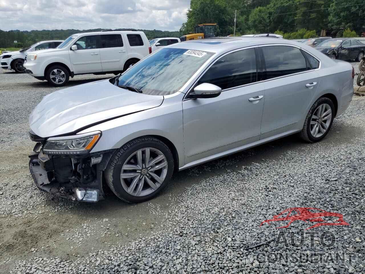 VOLKSWAGEN PASSAT 2017 - 1VWCT7A38HC062758