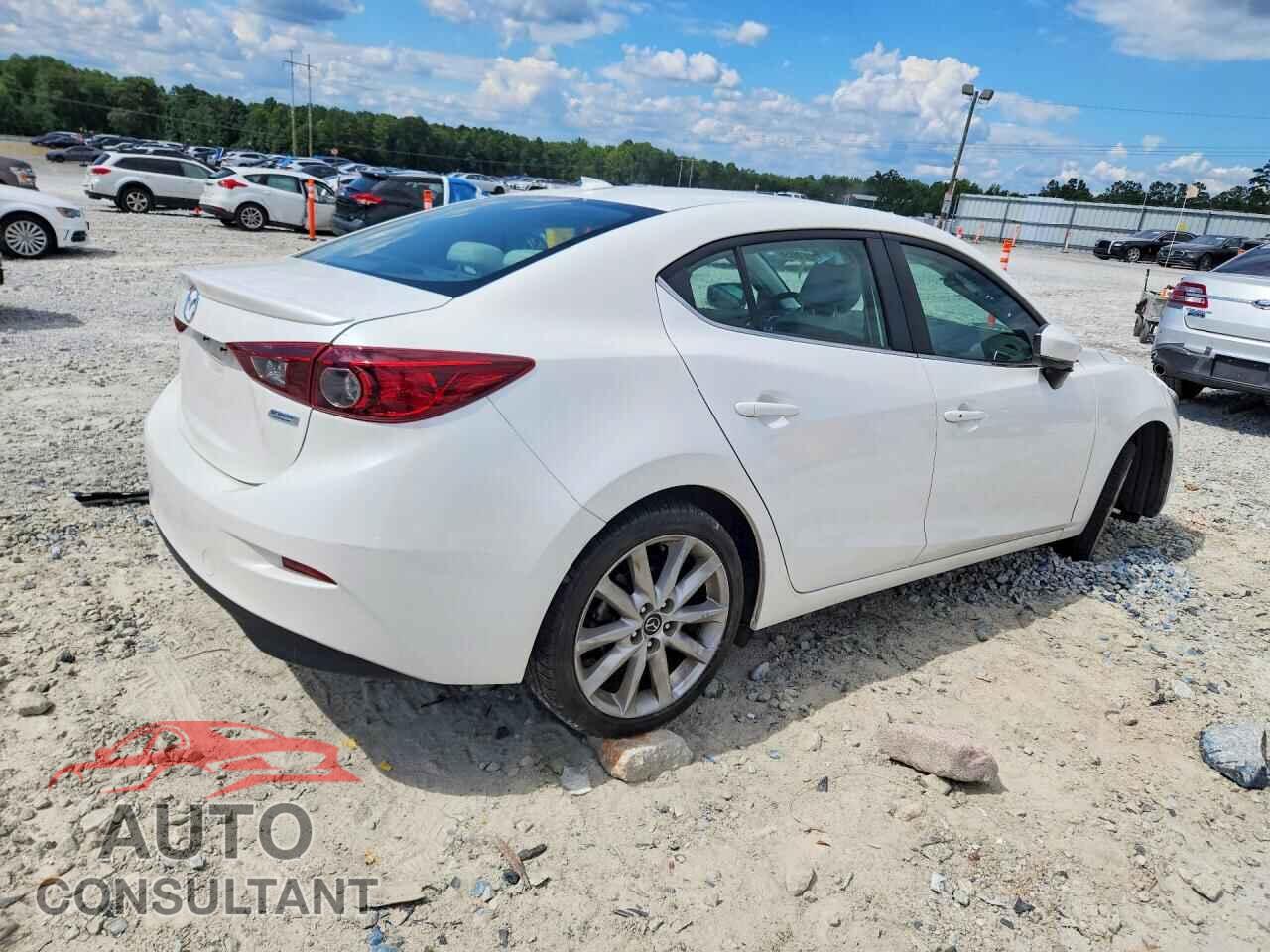 MAZDA 3 2017 - 3MZBN1W38HM128106