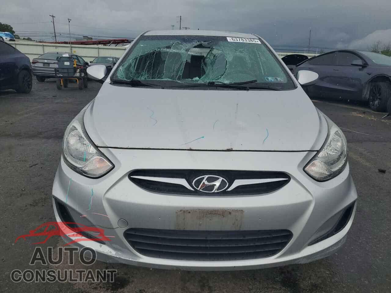 HYUNDAI ACCENT 2013 - KMHCT4AE3DU438074