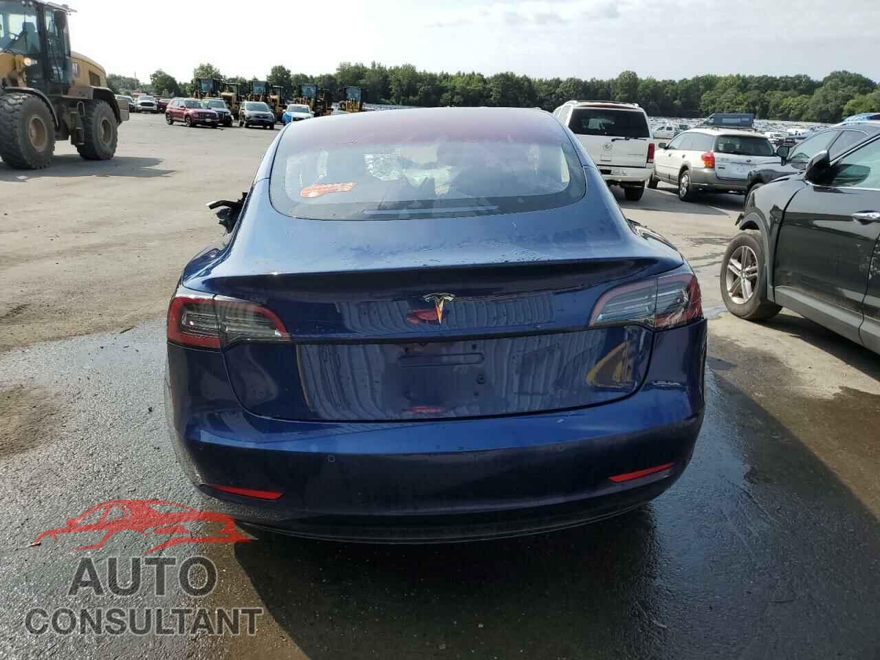 TESLA MODEL 3 2018 - 5YJ3E1EA5JF013187