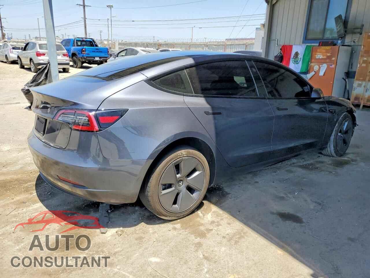 TESLA MODEL 3 2023 - 5YJ3E1EA3PF398242
