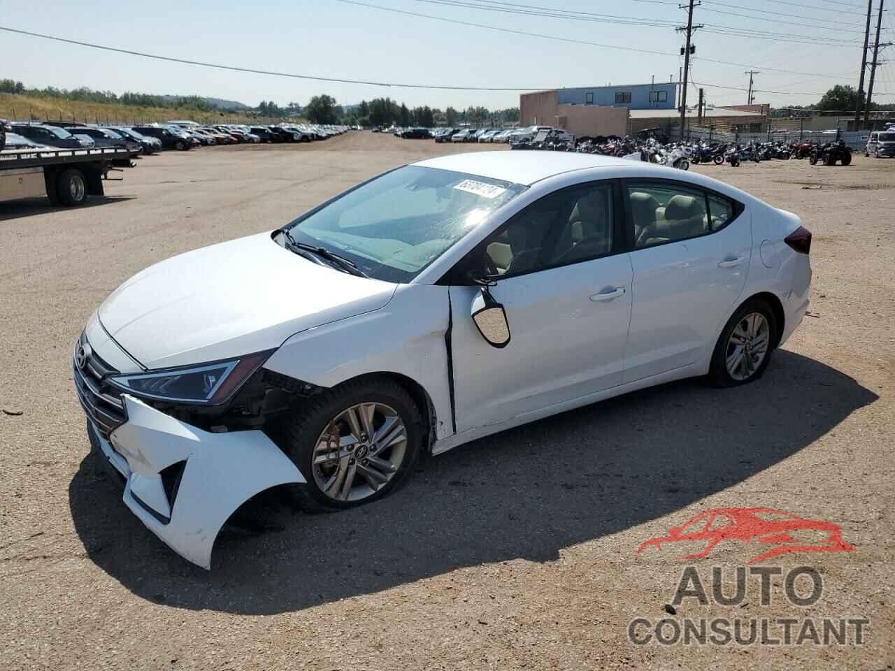 HYUNDAI ELANTRA 2019 - 5NPD84LF3KH424389